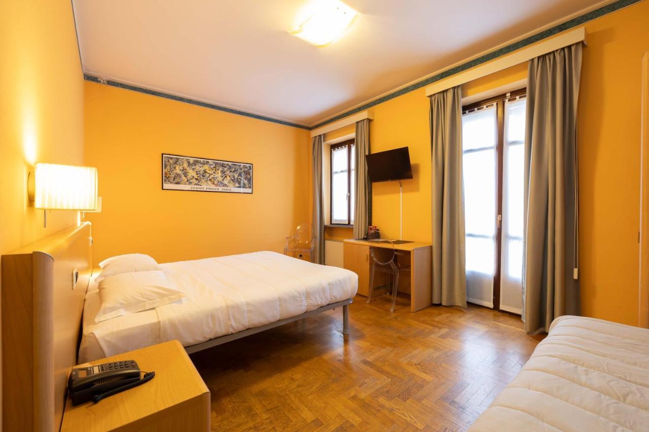 Hotel La Ferte Asti Exterior foto